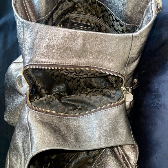 Metallic gold coach purse - USED - Picture 4 of 8